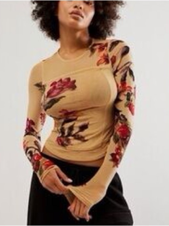 Free People Tops - Free people Floral Long-Sleeve Crewneck Top in Beige with Red Rose Print